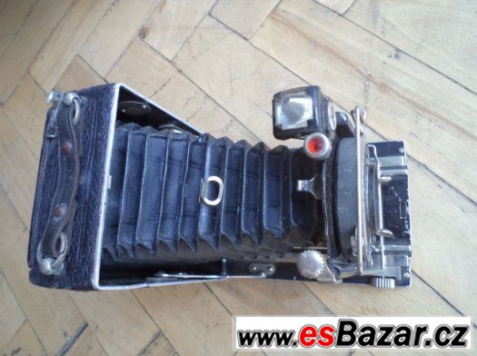 Starožitný fotoaparát IHAGEE Steenbergen & Co. Dresden – fotografie 5