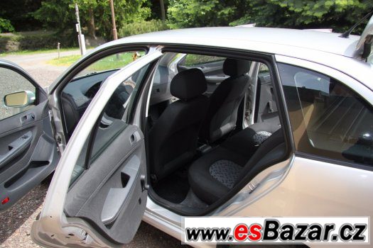Prodám Škoda fabia 1.2 htp, 47 KW  kombi – fotografie 4