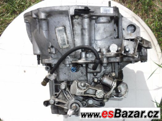 RENAULT SCENIC II 1.9 dCi 96 kW-PŘEVODOVKA 6 RYCHL. DOKLAD – fotografie 2