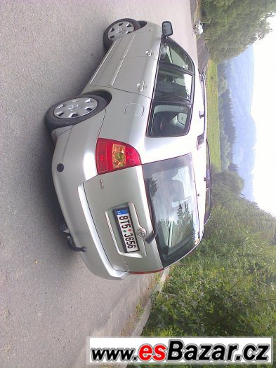Toyota Corolla – fotografie 2