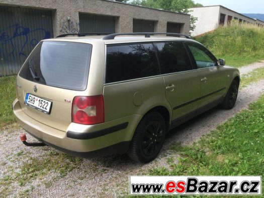 Volkswagen Passat 1,9 TDi 96kW, Climatronic, tažák – fotografie 4