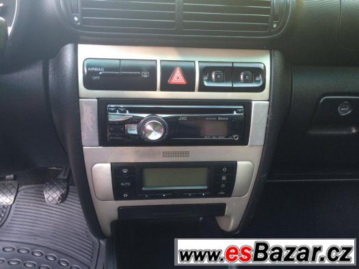 Seal Leon 1,9 TDi 81kW 2004 Climatronic, Nová Technická – fotografie 5