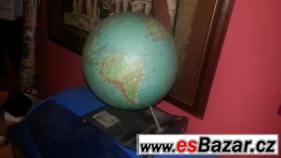Žákovský Glóbus z roku 1971