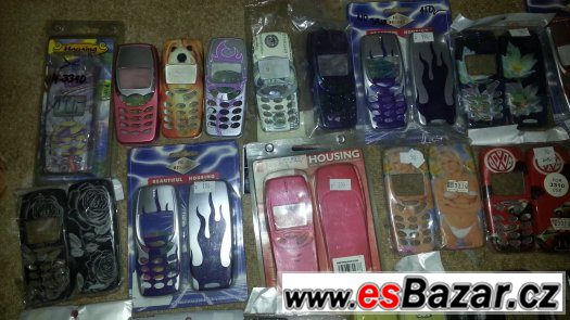 Kryty na Nokia 3310/3330 -  Kryt - Kus za 30kč – fotografie 2