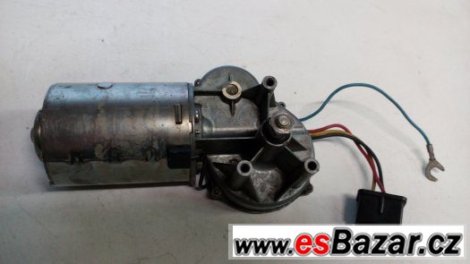 Motorek stěrače 12V, přední 360st. – fotografie 1