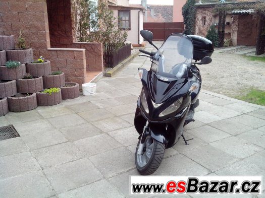 vyměním  skutr malaguti madison k400 – fotografie 4