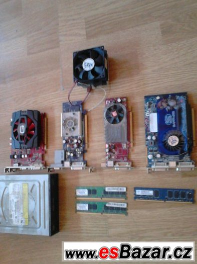 Staré PC Komponenty – fotografie 1