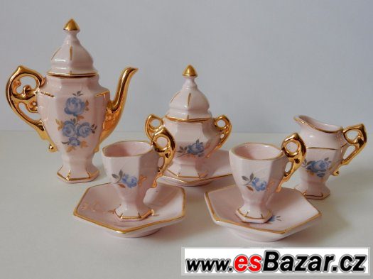 Umělecké miniatury z růžového porcelánu – fotografie 1