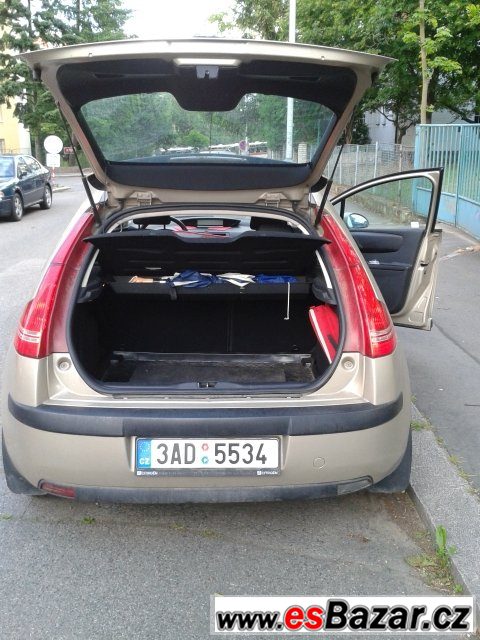 Prodám Citroën C4 1,4 16V 82.000km – fotografie 3