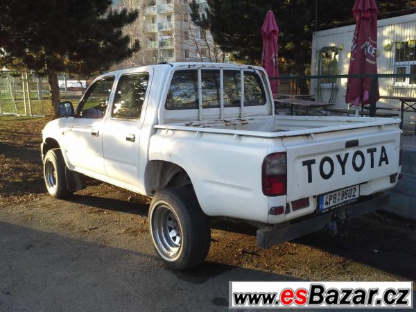 Prodám Toyota Hilux D-4D R.V 2004 – fotografie 2
