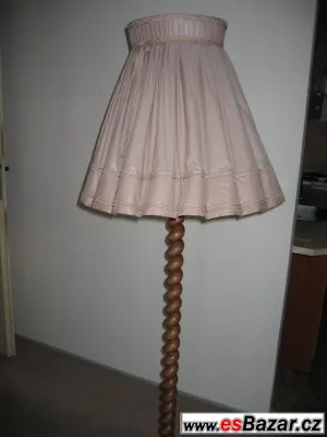 Prodám stojací lampu