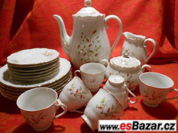 Porcelánový čajový/dezertní servis – fotografie 1
