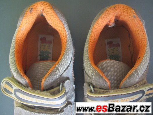 botasky vel. 29 z kamenného obchodu – fotografie 2