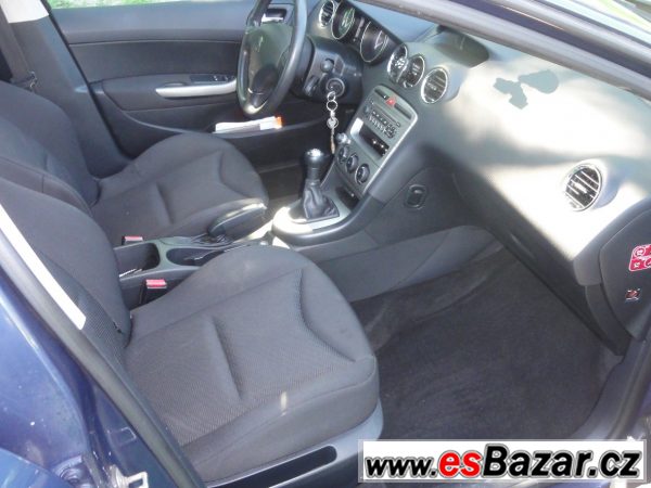Peugeot 308 SW 1,6HDi 66kW r. 2009 – fotografie 5