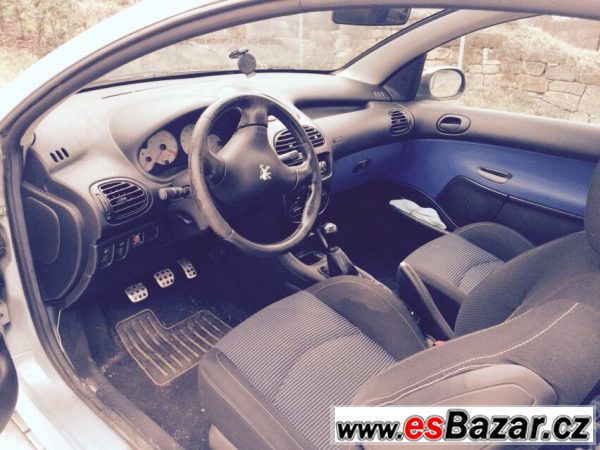 Peugeot 206 Kabriolet 1,6i – fotografie 2