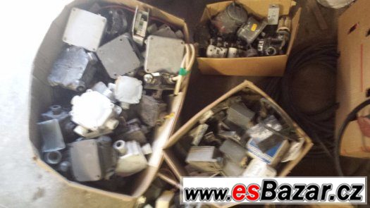 Elektro material – fotografie 3