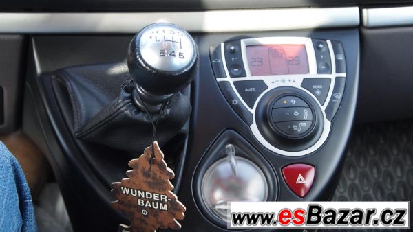  Peugeot 807 HDi 2.0  – fotografie 1