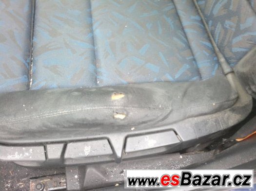 BMW e36 sedan alcantara interiér – fotografie 4