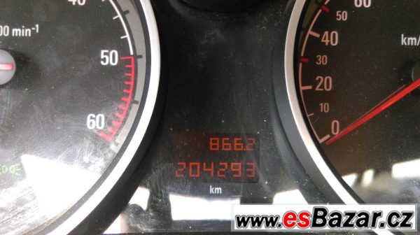 Opel Astra 1,7 CDI – fotografie 4