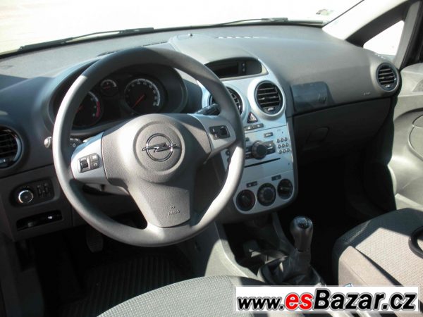 Opel Corsa D 1.2 63kW 67 tis. km – fotografie 5
