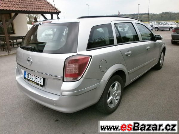 Opel Astra 1,7 CDTi Elegance SLEVA! – fotografie 4