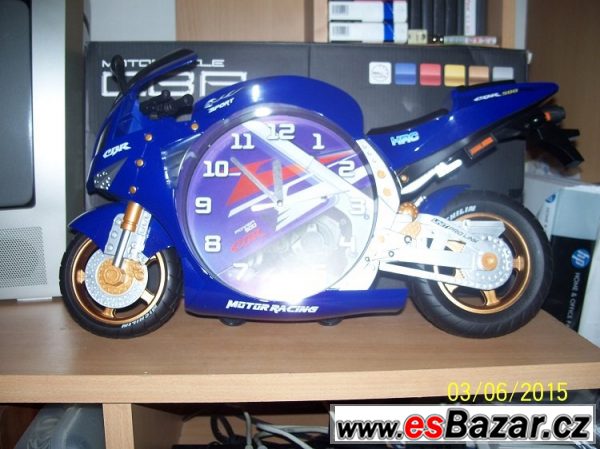 Nástěnné hodiny motorka – fotografie 5