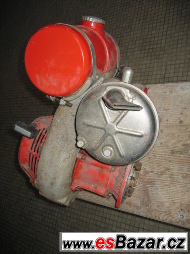 MF-70 zcela nový motor - uloženka – fotografie 3
