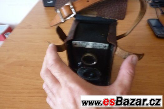 ZLEVNĚNO  Starý Fotoaparát FOKAFLEX – fotografie 3