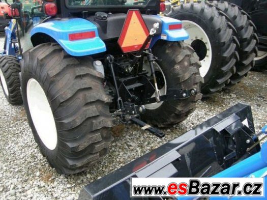 New Holland 305-BMR – fotografie 2