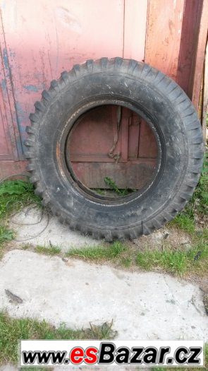 Pneu na nákladní auto s 5 – fotografie 4