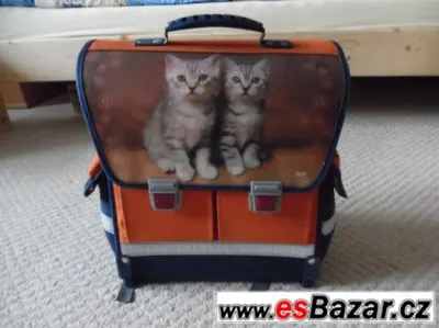 Prodám školní aktovku EMIPO+zdarma box na sešity