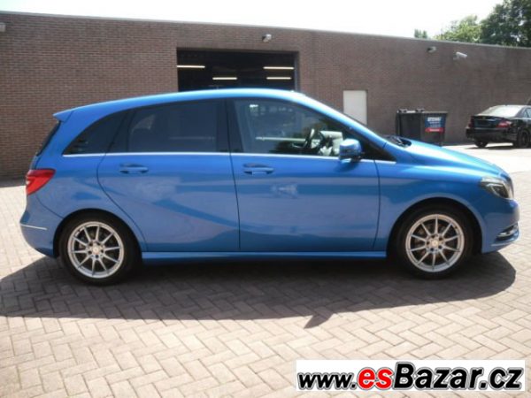 Mercedes-Benz B 200  – fotografie 1