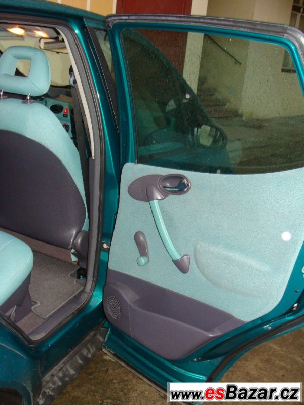 Mercedes Benz A 160 – fotografie 5