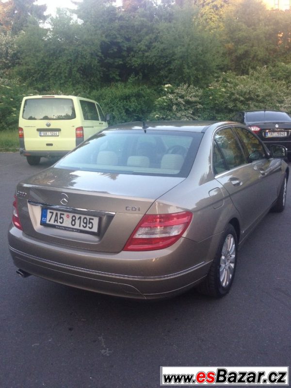 Mercedes C 220CDi Elegance Automat – fotografie 2