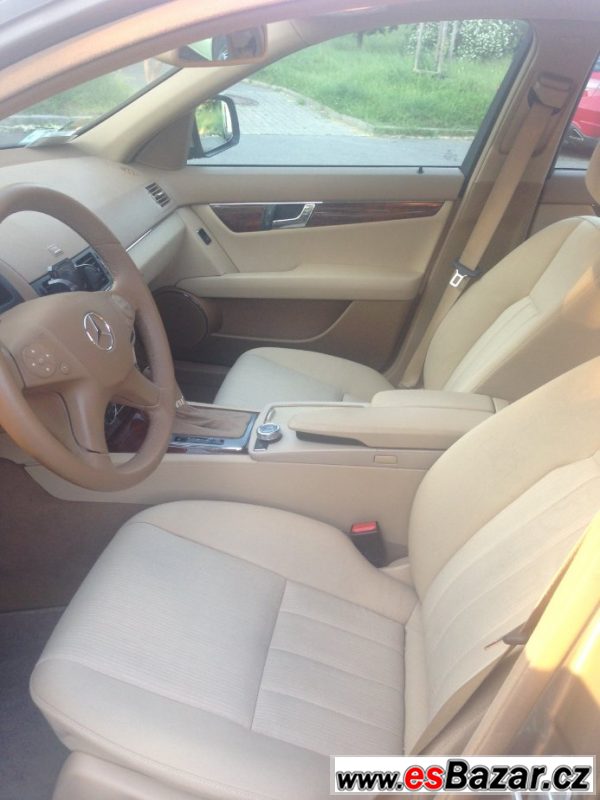 Mercedes C 220CDi Elegance Automat – fotografie 3