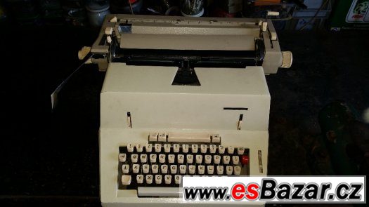 Prodám psací stroj Consul – fotografie 1