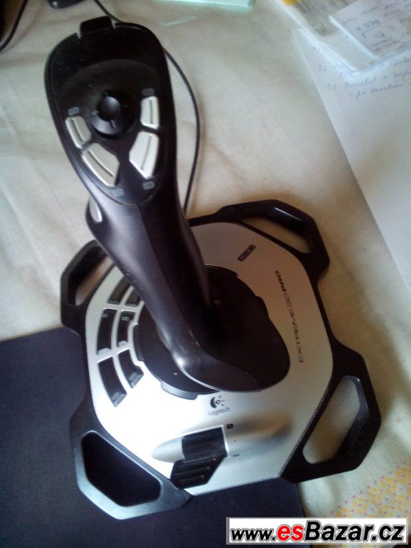 Logitech  Extreme  3D Pro Joystic  – fotografie 1