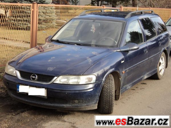 Opel Vectra B combi 1,8i 16V r. 01 – fotografie 1