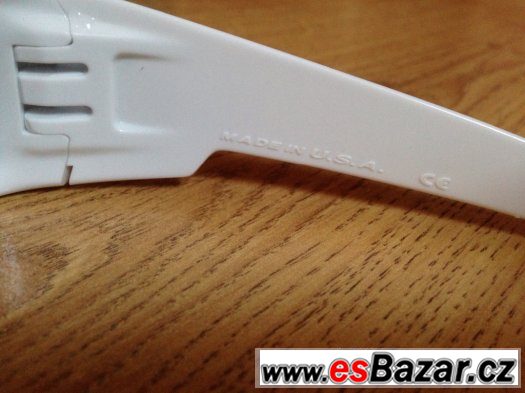 Oakley sluneční brýle – fotografie 3