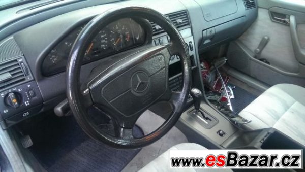 Mercedes-Benz C 220D (W202) – fotografie 3
