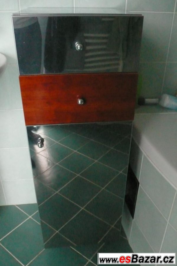 Koupelnouvá sestava třešňové dřevo – fotografie 6