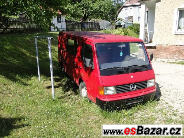 Mercedes-Benz 100D na díly – fotografie 2