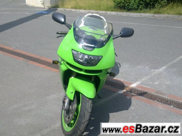 Kawasaki ZX 9R 1997 – fotografie 2
