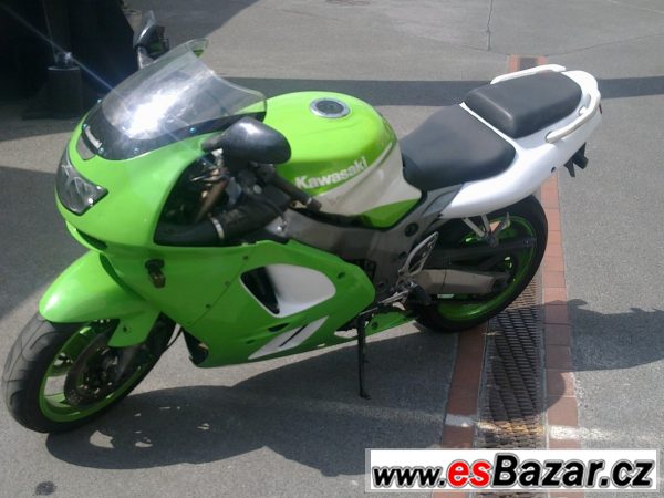 Kawasaki ZX 9R 1997 – fotografie 3