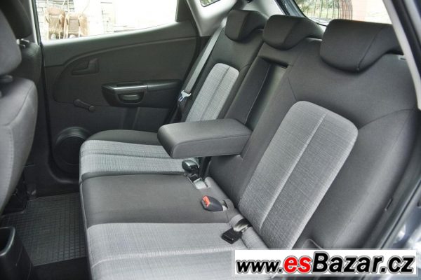 Kia Venga 1.4 CVVT, 2012, 55.300km – fotografie 5