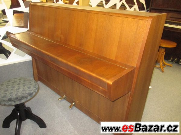 Klavír, piano, pianino Petrof – fotografie 2