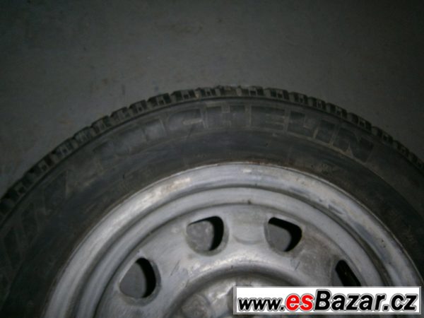 Kola Felicia Michelin 165/65 R 13 – fotografie 2