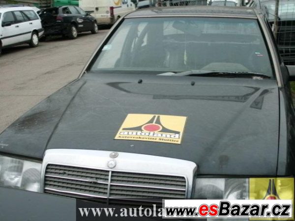 Mercedes 124 2.6i  Náhradní díly – fotografie 1