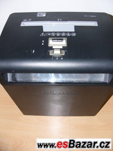 Skartovač FELLOWES P48 C - pěkný stav – fotografie 1