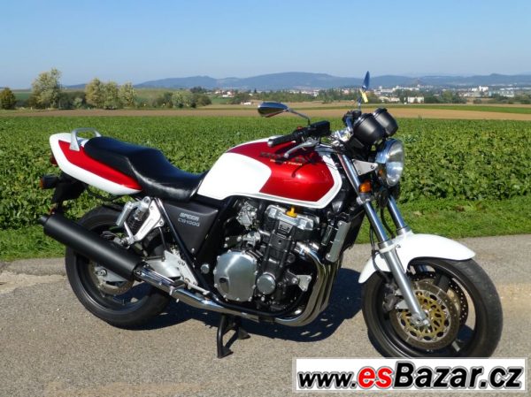 Honda CB 1000 Super Four, nakedbike – fotografie 1